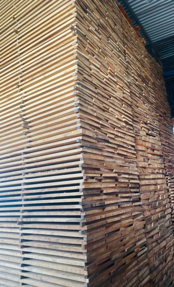 Apamate Lumber (Premium Grade)